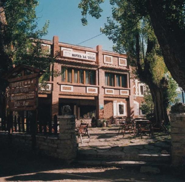Hotel La Vega Alcalá de la Selva Dış mekan fotoğraf